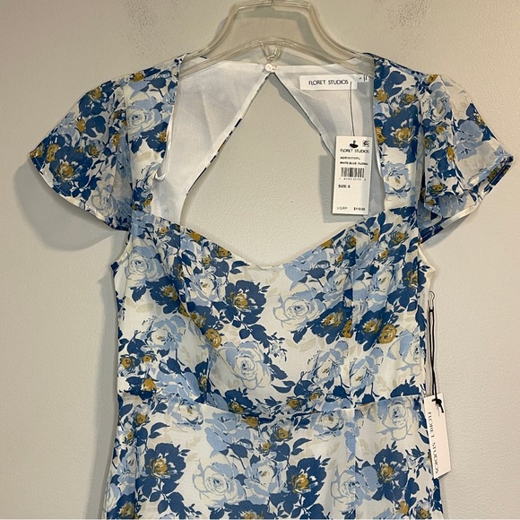 FLORET STUDIOS Floral Flutter Sleeve Sundress on White Blue Floral Small - Picture 3 of 9